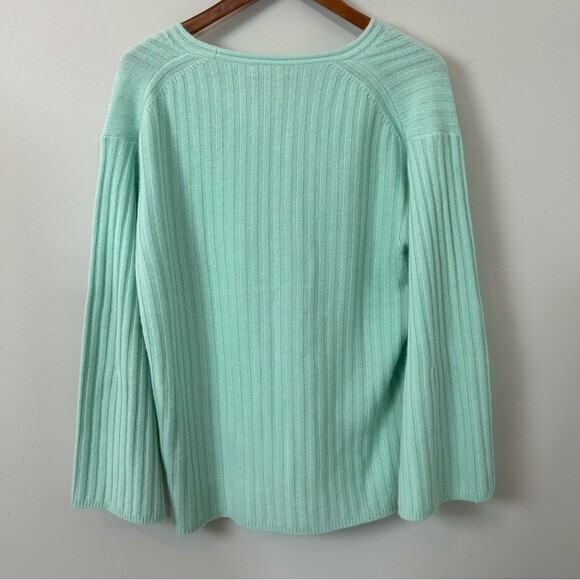 J Crew 100% Cashmere Ribbed Sweater Iced Mint Green Size Medium - Picture 3 of 10